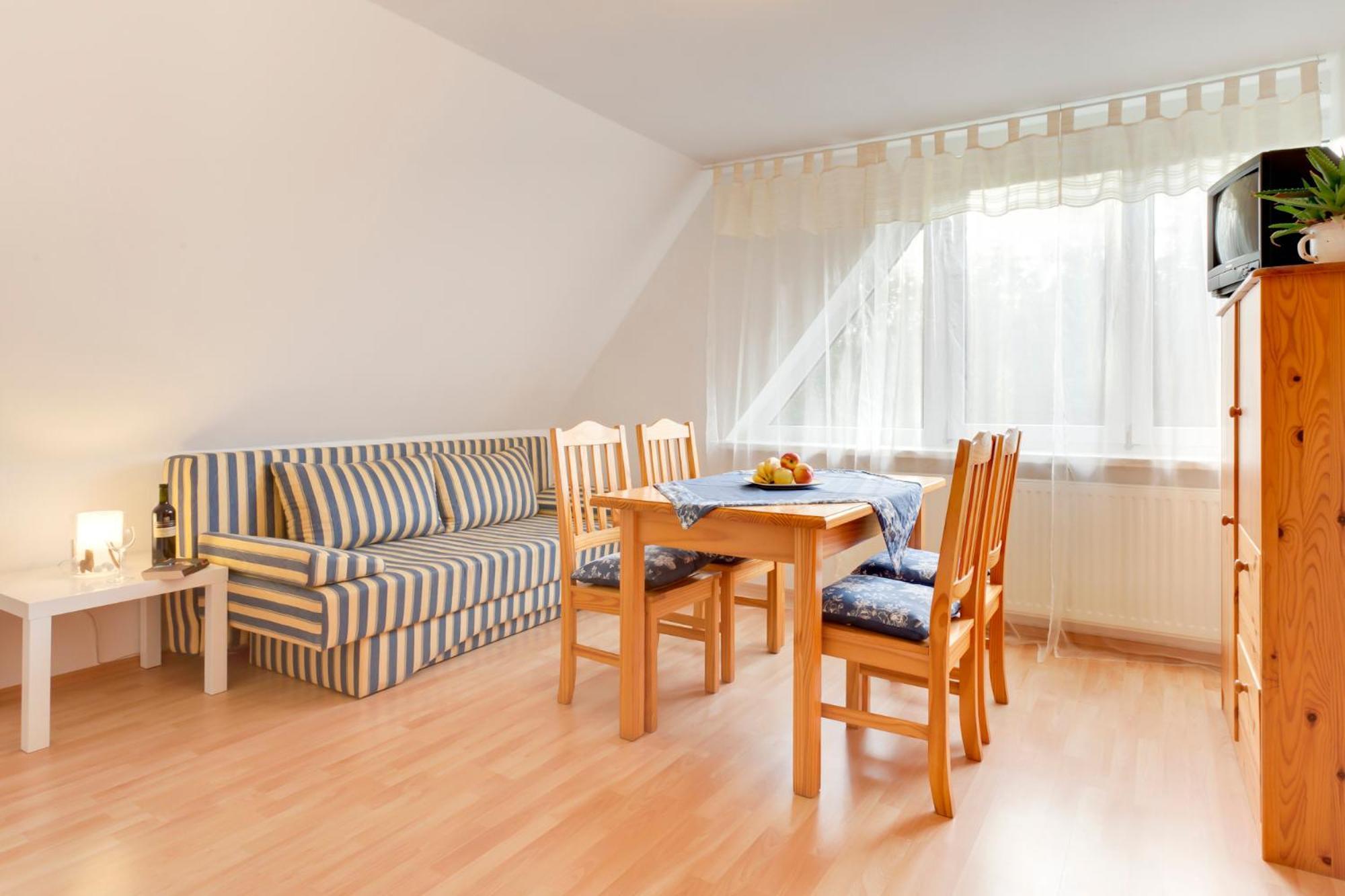 Pension Vorm Darss Hirschburg Екстериор снимка
